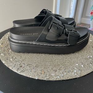 Madden Girl Sandal New